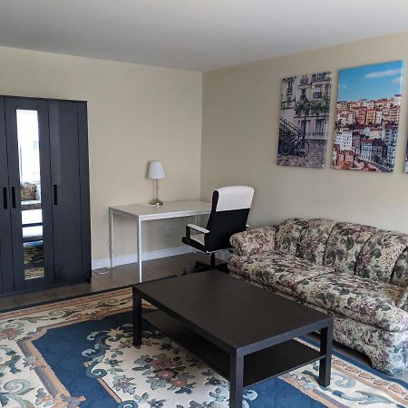 3 Bdr Appartement,Wifi,Netflix Free Parking Montreal Ngoại thất bức ảnh